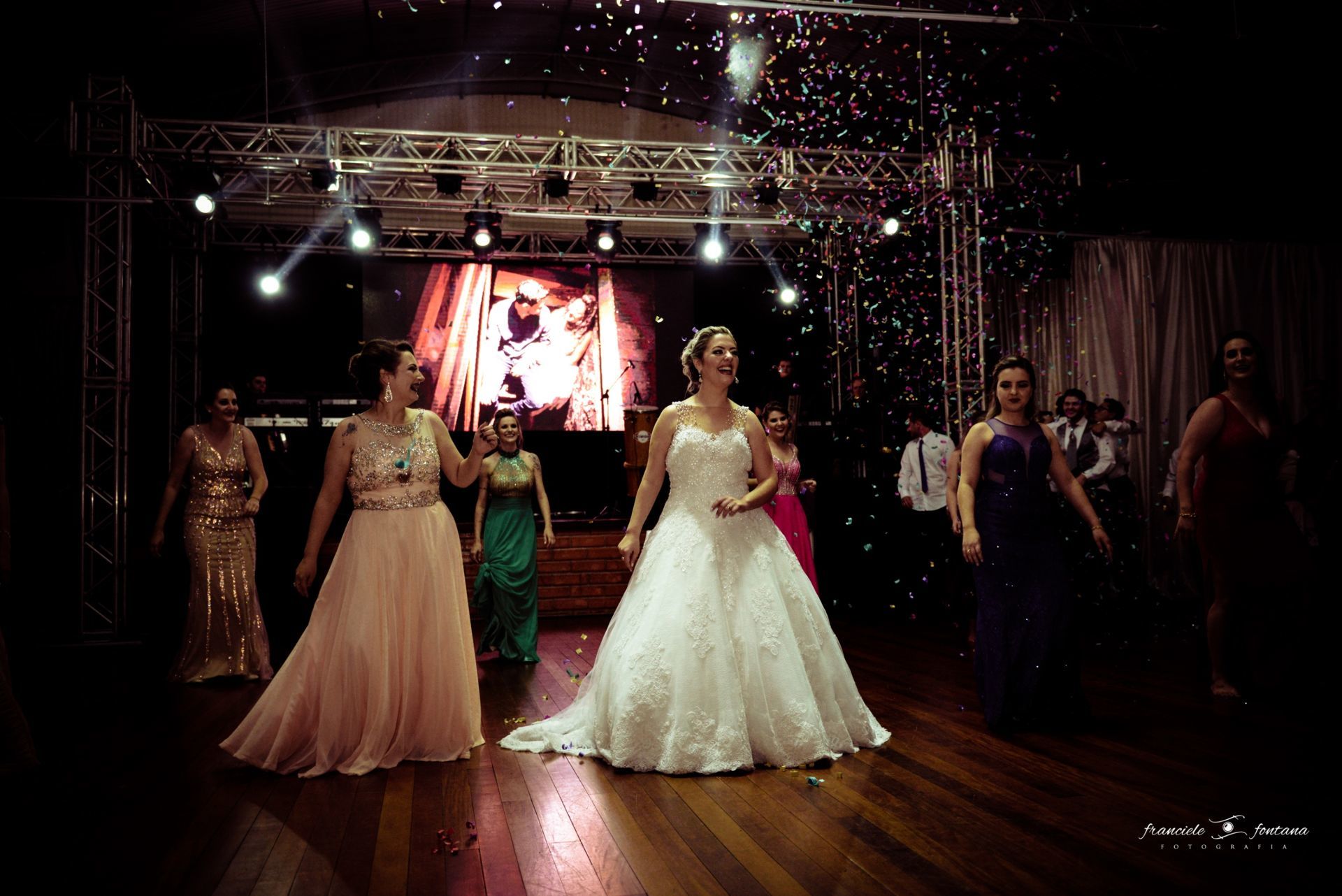 Foto Silmara & Marcelo Foto Silmara & Marcelo - Imagem 69
