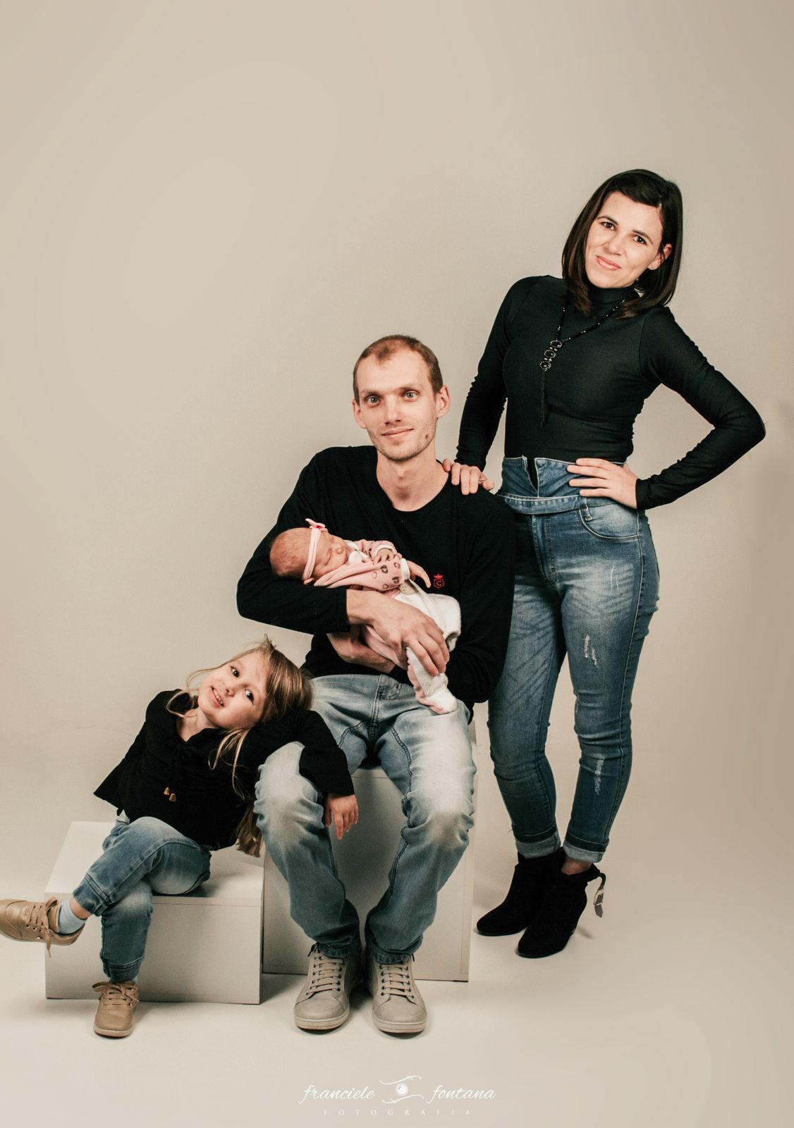 Foto Segue algumas dicas para as fotografias em FAMÍLIA | CASAL | O NOSSO BEM MAIS PRECIOSO! Foto Segue algumas dicas para as fotografias em FAMÍLIA | CASAL | O NOSSO BEM MAIS PRECIOSO! - Imagem 9